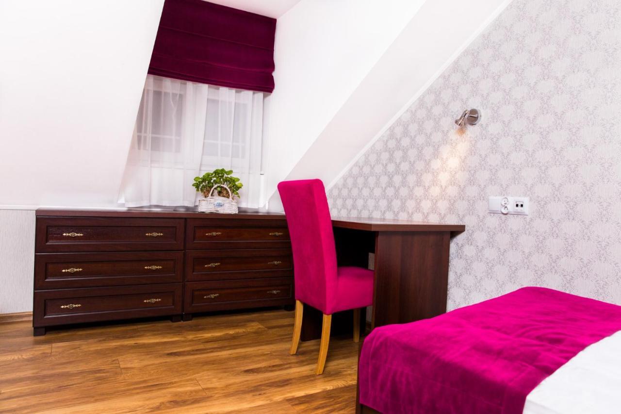 Dwor Olimp Otel Stalowa Wola Dış mekan fotoğraf
